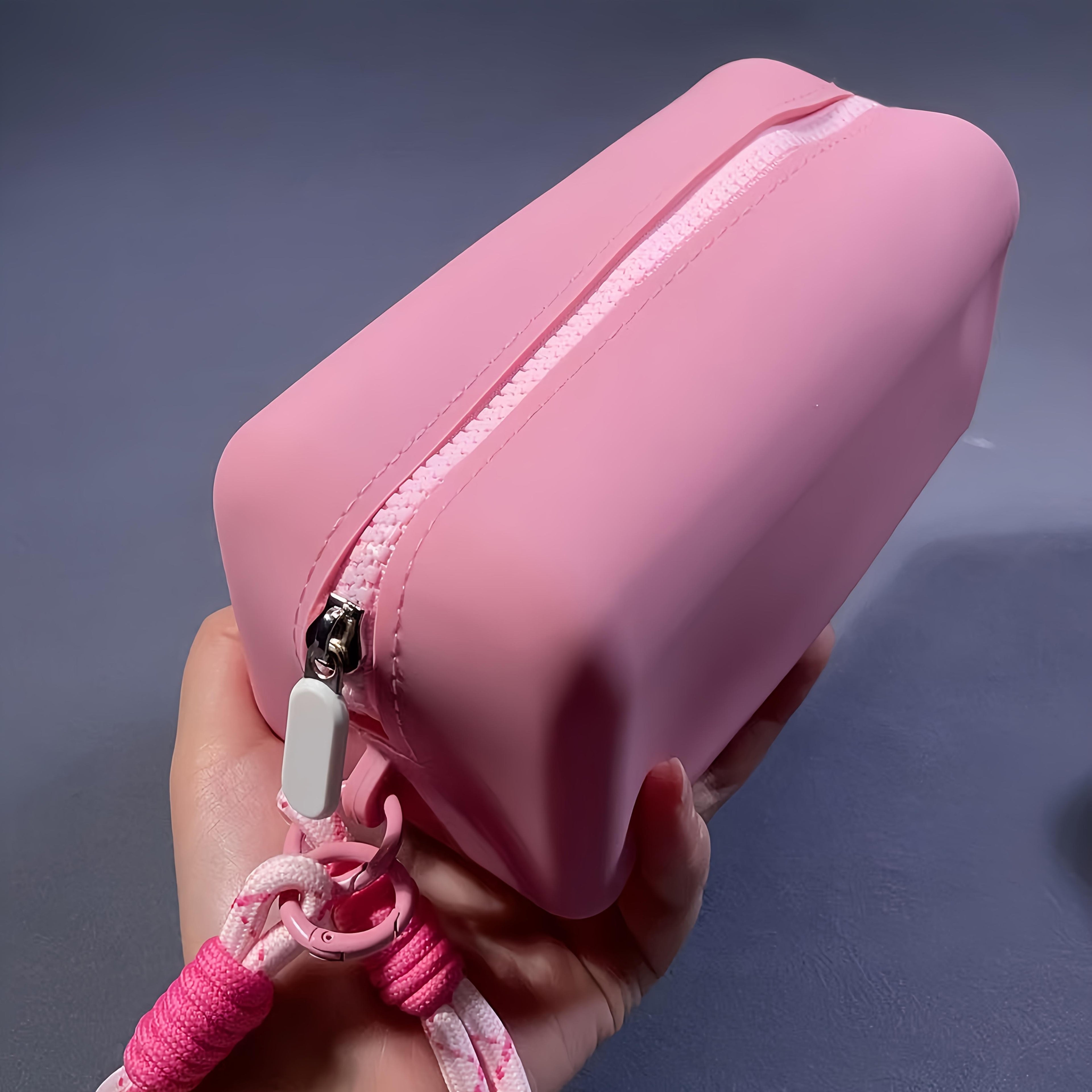 Large Capacity Lightweight Toiletry Bag Suitable for Travel - Wrist Strap & Detachable Strap Compatible for Use with Wristband\u002FCarrier, Zipper Closure, -Fade Technology, Suitable for Vacation, Daily Use, Wet Wipeable Care